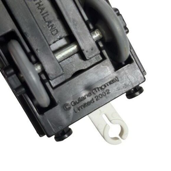 Thomas TOMY Trackmaster Salty VIDEO Train + Black Troublesome Truck w/ Cargo Car - Picture 14 of 16